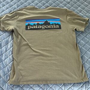 Patagonia Men's Short Sleeve